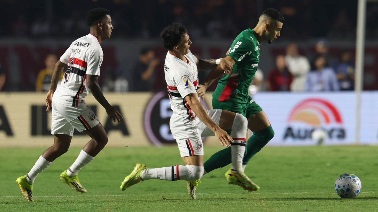 Imagem de destaque do post: Palmeiras x São Paulo: horário e onde assistir ao jogo do Brasileirão