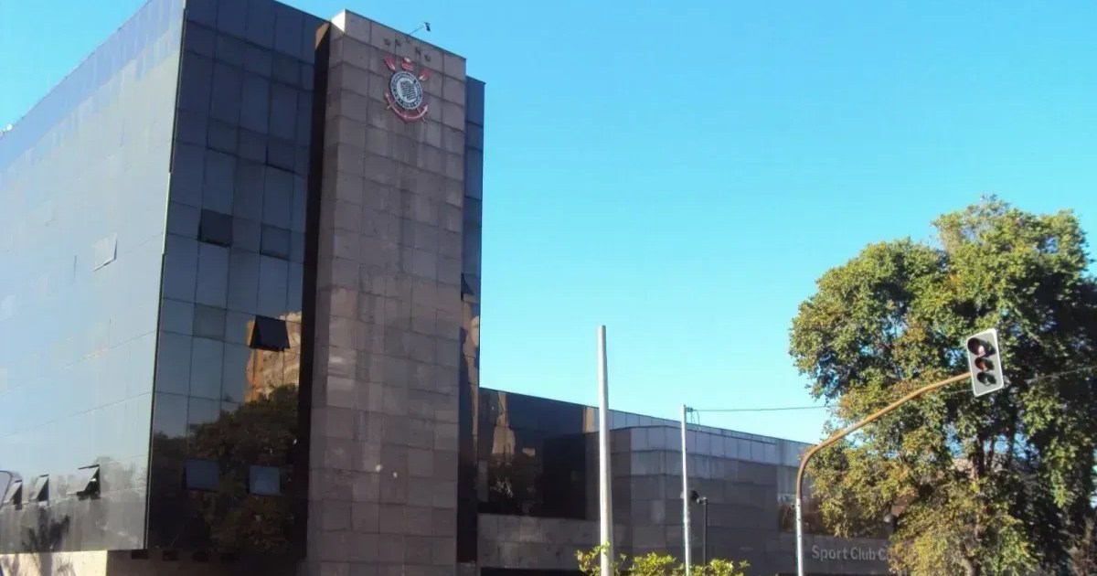 Justiça cobra Corinthians e cita possível intervenção judicial