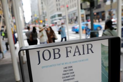 Anúncio de vaga de trabalho em Nova York em 03/09/2021