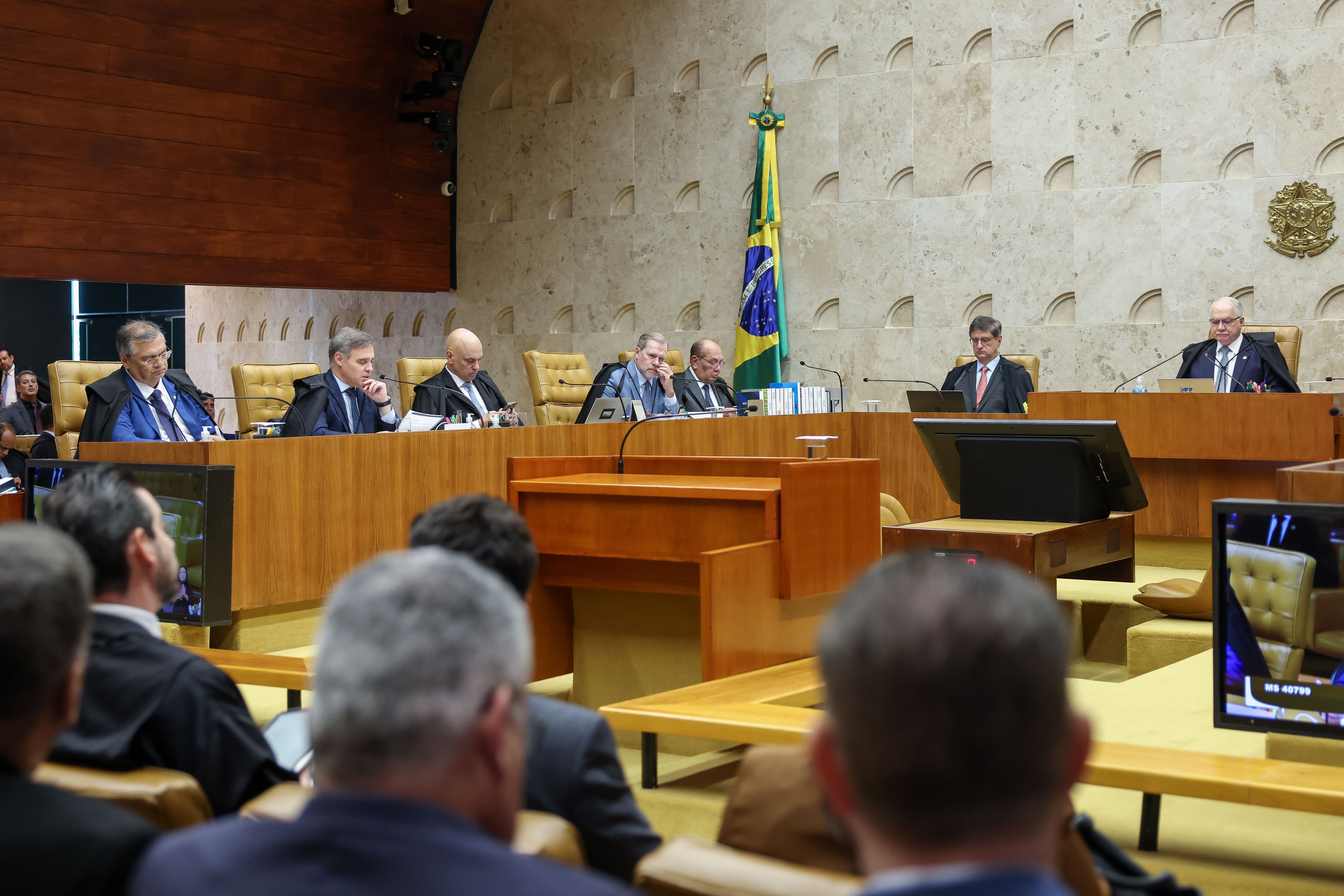 plenario-stf_1d27e0