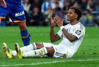 Fora da Copa, Rodrygo joga com lesão no joelho desde 2023, diz jornal