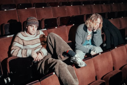 Royel Otis sobre vinda ao Brasil no Lollapalooza: "Vai ter algo especial"