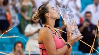 “Eu te amo”: Sabalenka agradece a brasileiros após título do Miami Open