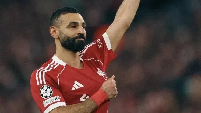 Sem Salah, Liverpool terá apenas três remanescentes da “era de ouro”