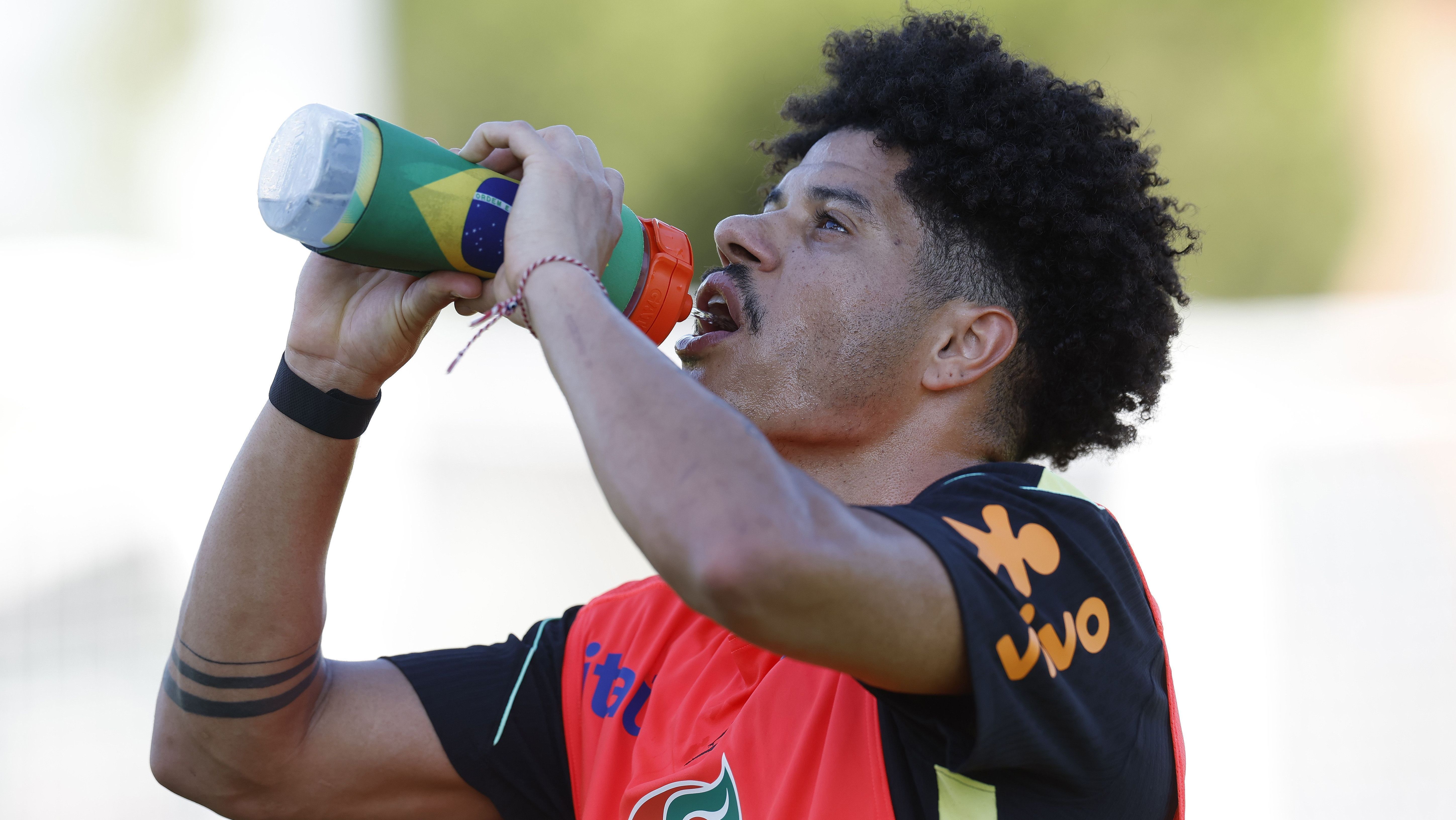 Gabriel Sara em treino da Seleção Brasileira