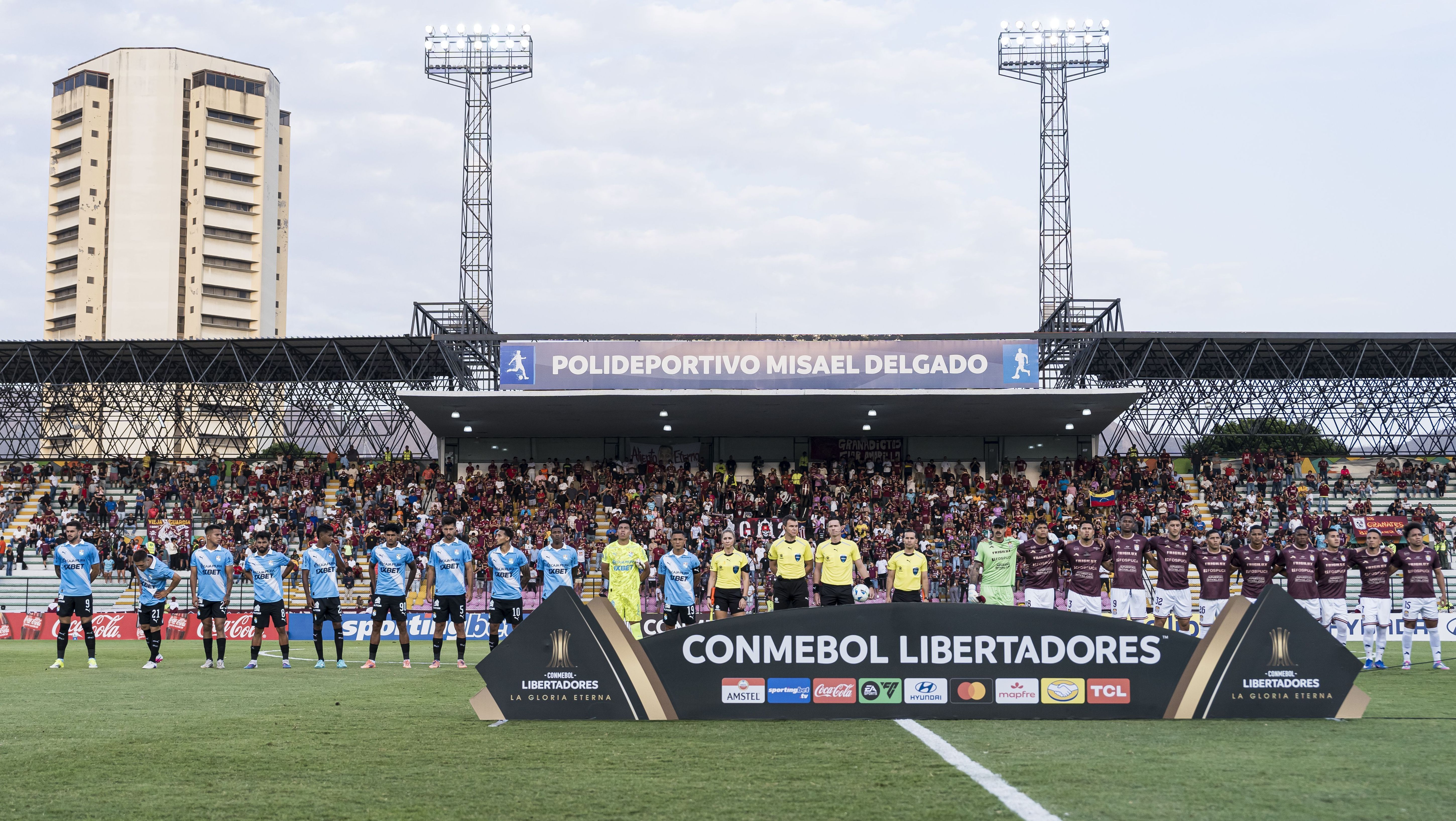Sporting Cristal eliminou o Carabobo na Libertadores