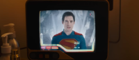 Superman é foco de novo teaser de "Supergirl"; assista
