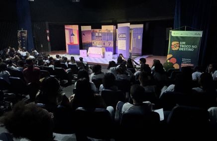 Apresentação para alunos da rede pública que marcou a estreia do projeto, no dia 20 de fevereiro, no CEU (Centro Educacional Unificado) Uirapuru, na zona oeste de São Paulo