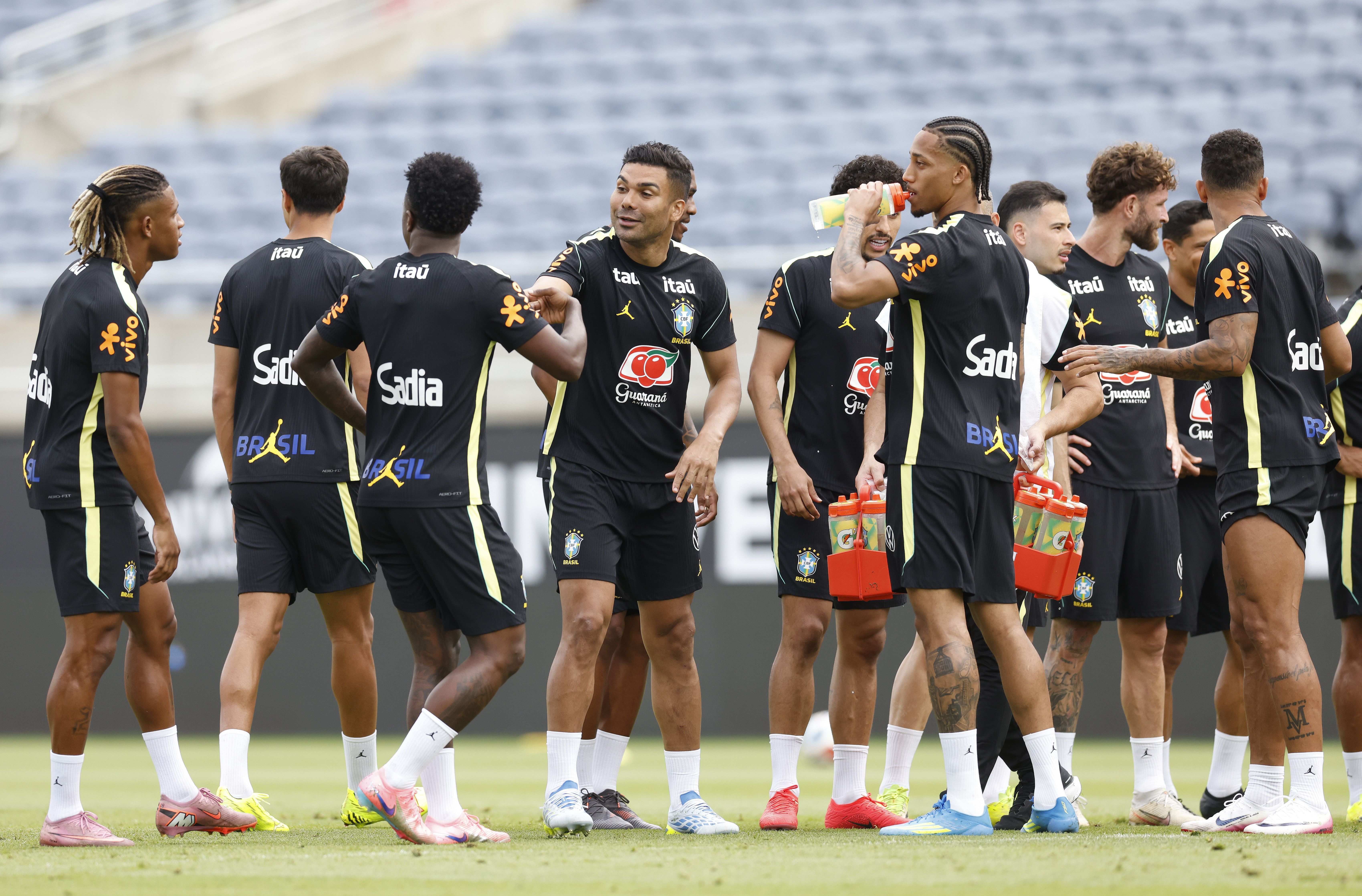 Seleção Brasileira treinou no Camping World Stadium, em Orlando, antes de enfrentar a Croácia