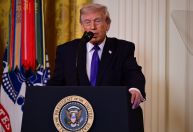 Trump diz que ataques "destruíram" liderança militar do Irã em uma hora