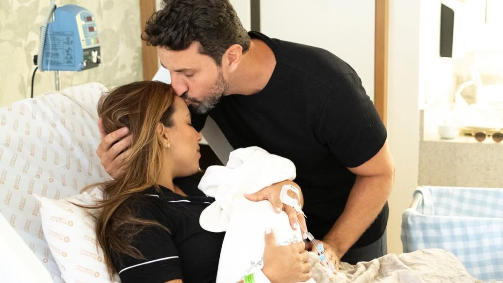 Nasce 1ª filha de Vanessa Kurashiki e Leonardo Plácido, do "Casamento às Cegas 4"