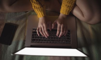Imagem de destaque do post: Sites pornôs são acusados de violar regras de tecnologia na União Europeia