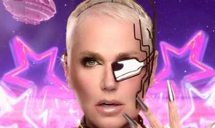 Xuxa anuncia "O Último Voo da Nave" no Rio de Janeiro