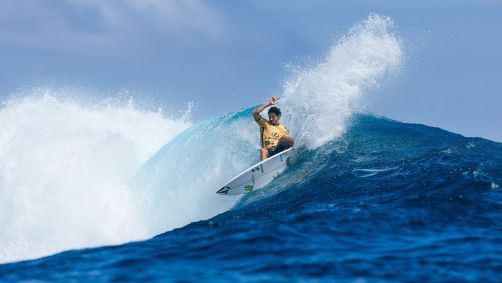 O brasileiro Yago Dora foi campeão do Circuito Mundial da WSL em 2025