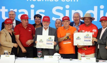 Reunião com dirigentes de centrais sindicais