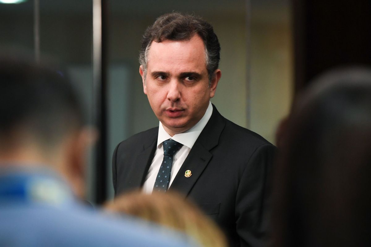 Quem é Manuela d’Ávila, candidata ao Senado pelo Rio Grande do Sul