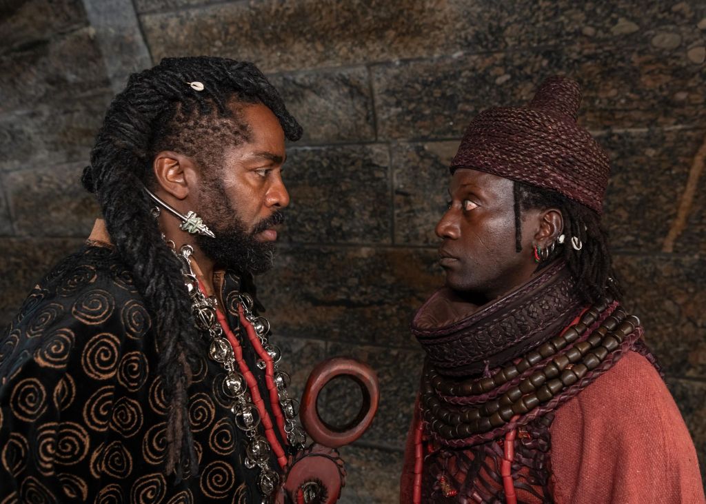 Jendal (Lázaro Ramos) e Dumi (Licínio Januário)