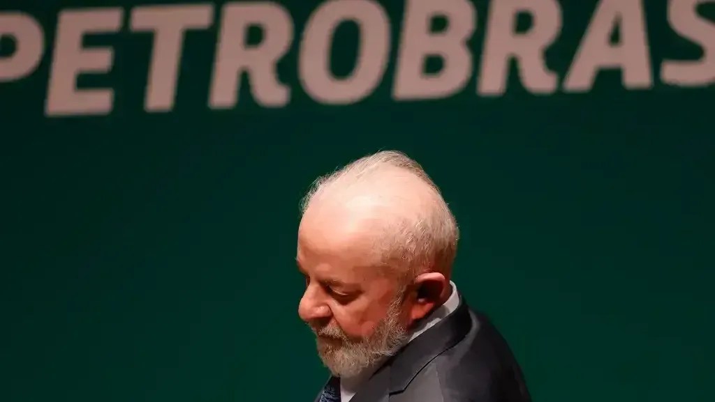 Rio de Janeiro (RJ) 19/06/2024 – O presidente da República, Luiz Inácio Lula da Silva, na cerimônia de posse da presidente da Petrobras, Magda Chambriard, no Cenpes. Foto: Fernando Frazão/Agência Brasil