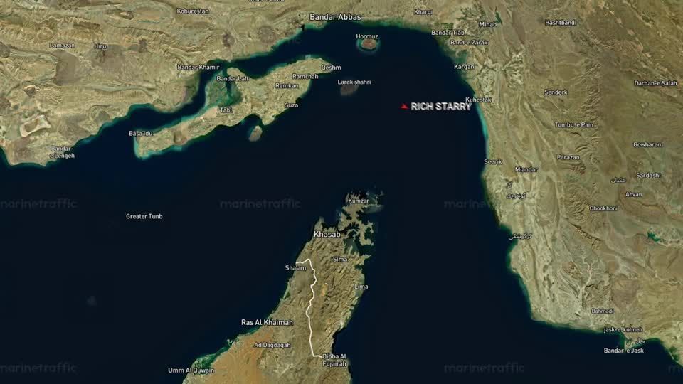 US-sanctioned Chinese tanker passes Strait of Hormuz despite US blockade, data shows