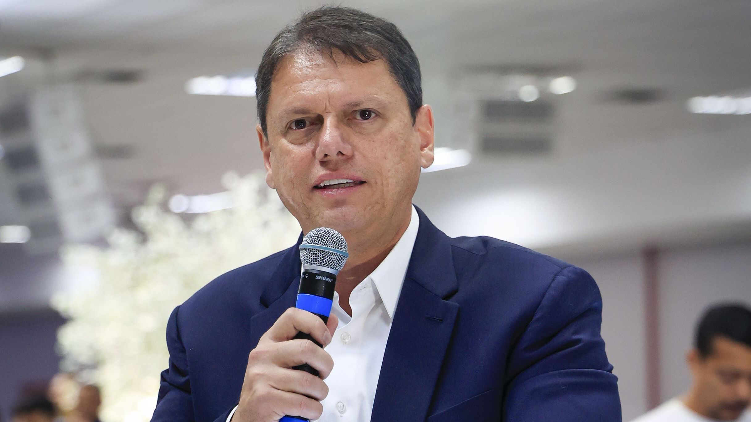 Governador Tarcísio de Freitas (Republicanos)