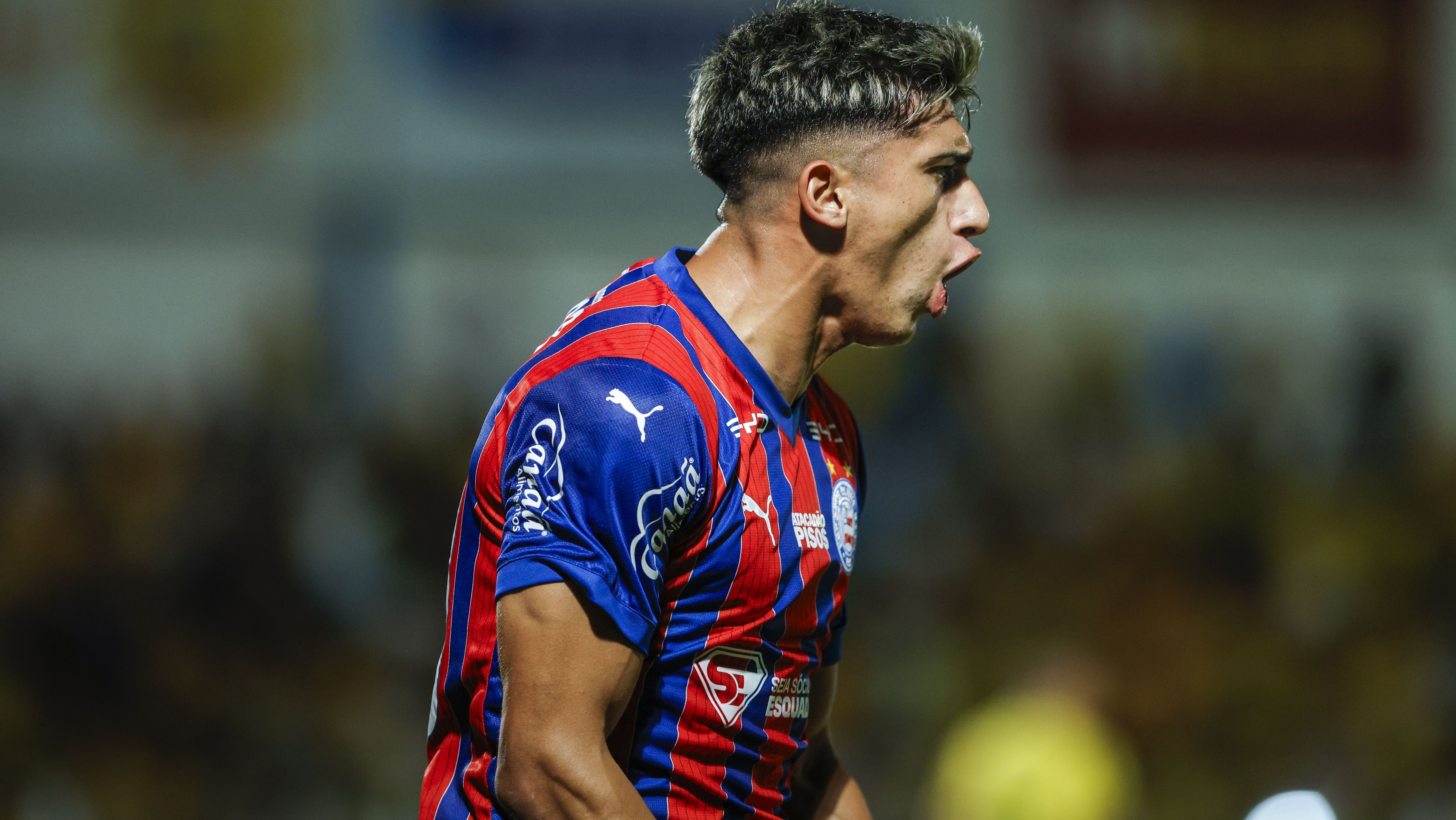 Sanabria, do Bahia, celebra gol contra o Mirassol