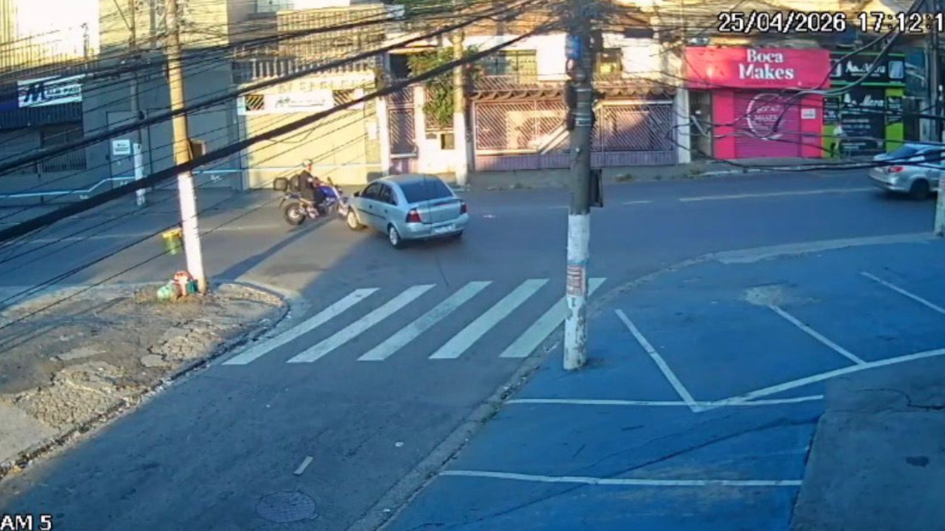 ATROPELA MOTOCICLISTA CAPÃO