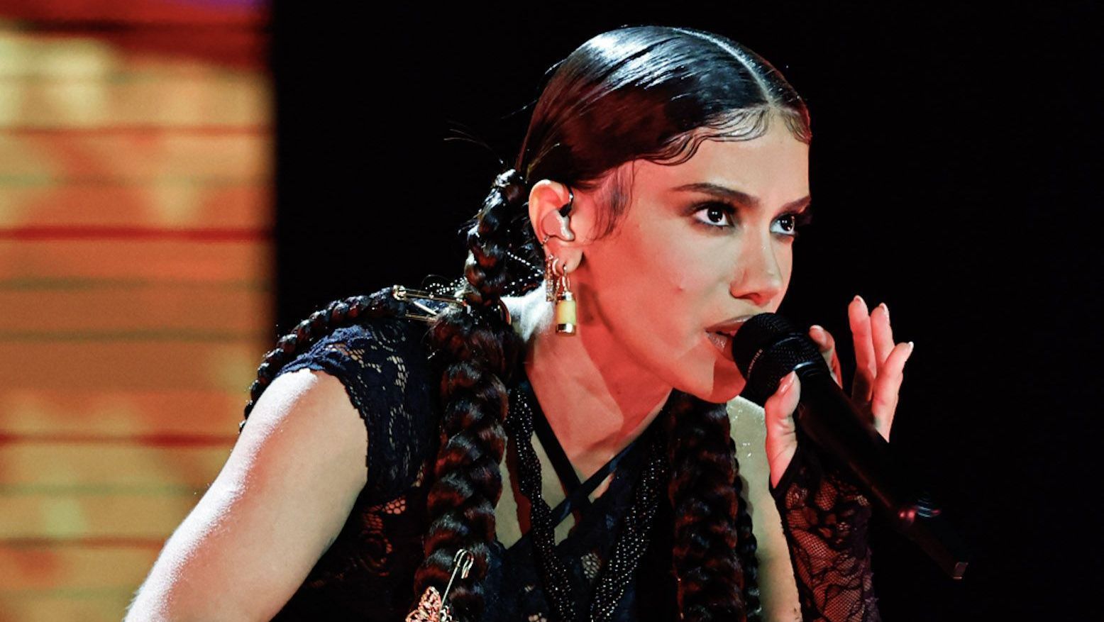 Anitta, Katy Perry e Alanis Morissette devem participar de