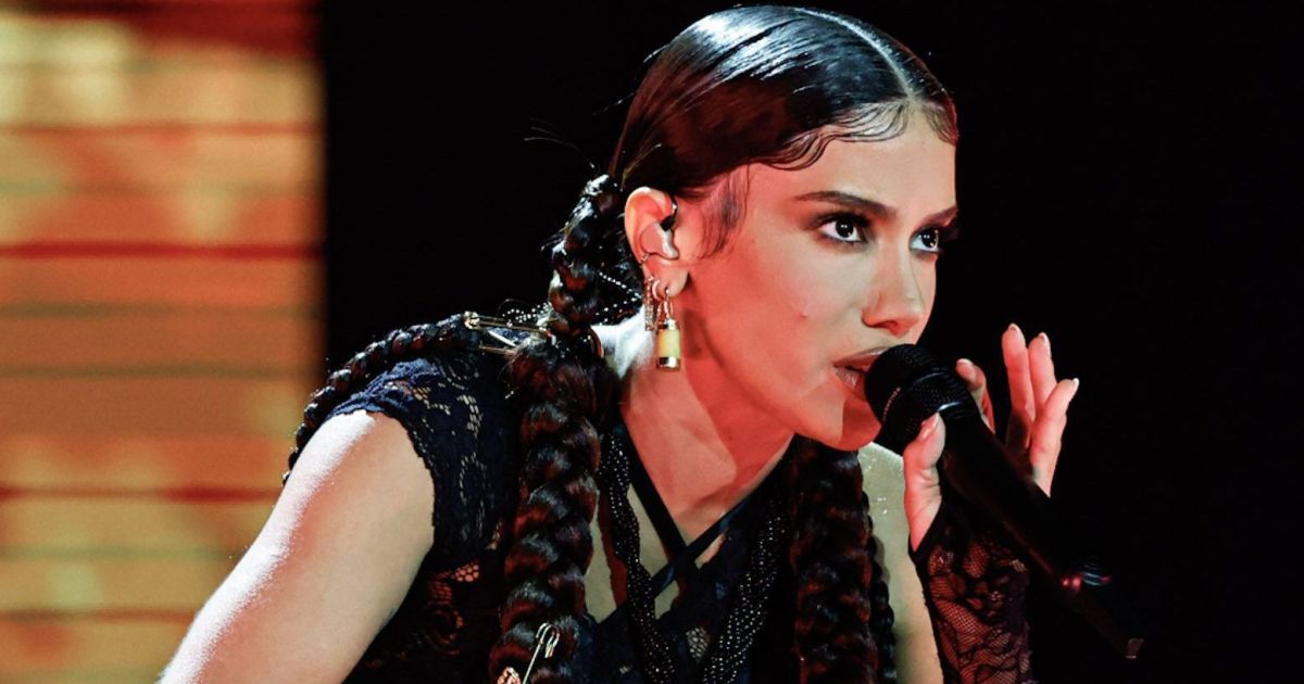 Anitta, Katy Perry e Alanis Morissette devem participar de abertura da Copa