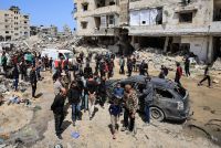Ataque israelense deixa 10 mortos perto de escola usada como abrigo em Gaza