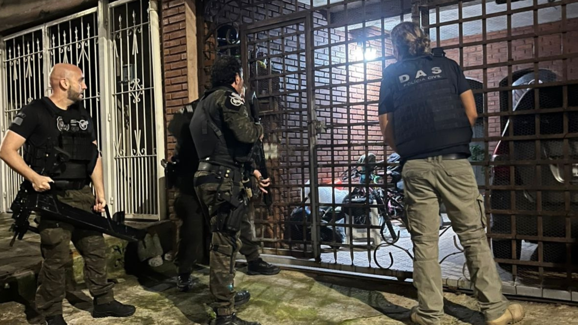 PRISÃO TRIO SEQUESTRO CAMINHONEIROS
