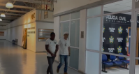 Traficante do CV com 10 registros criminais é preso no Rio