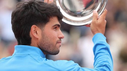 Alcaraz aposta em evolução no saibro e mira nº1 do mundo