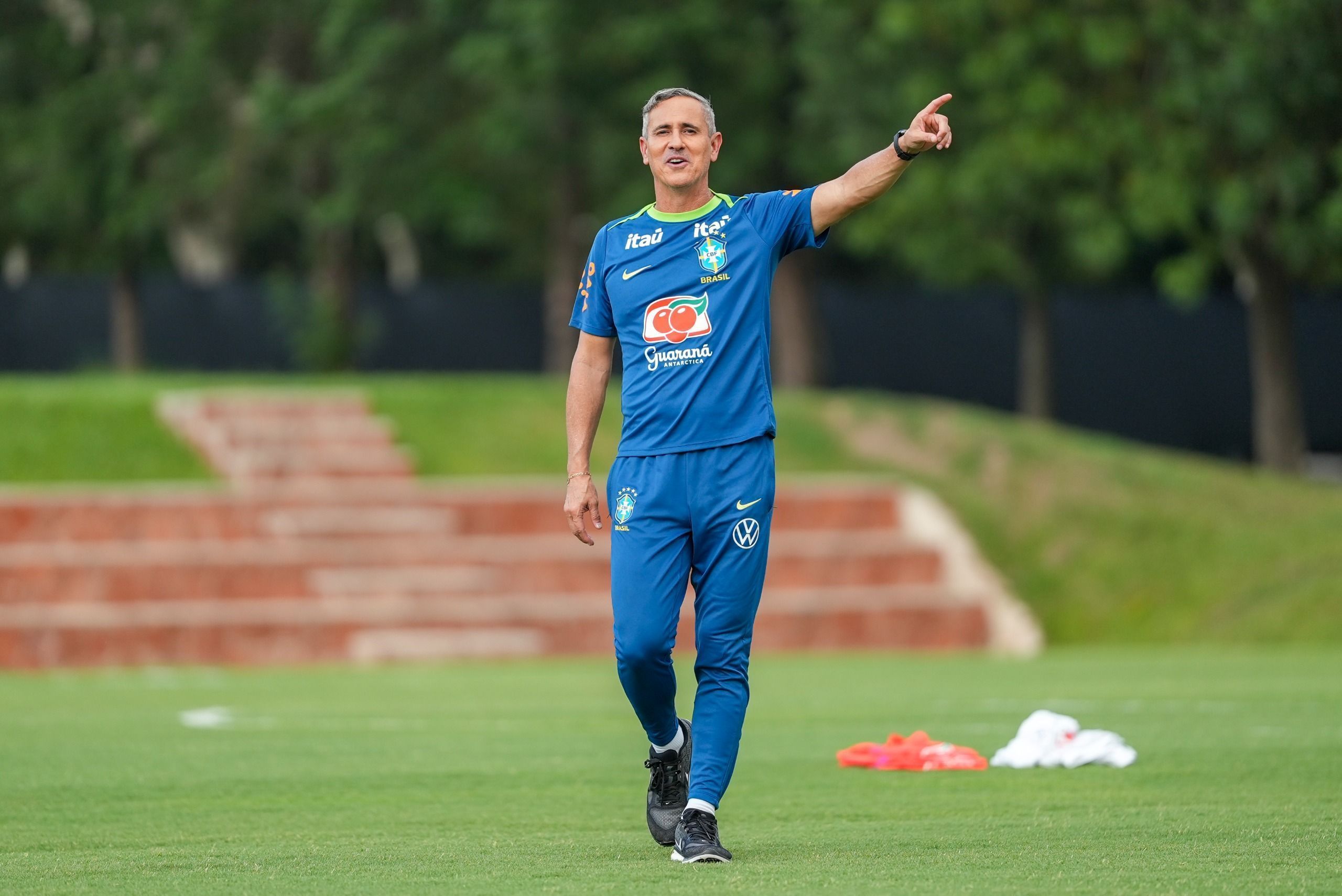 Carlos Eduardo Patetuci, técnico da Seleção sub-17