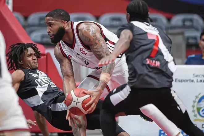 Flamengo aumenta domínio, vence e rebaixa Vasco no NBB