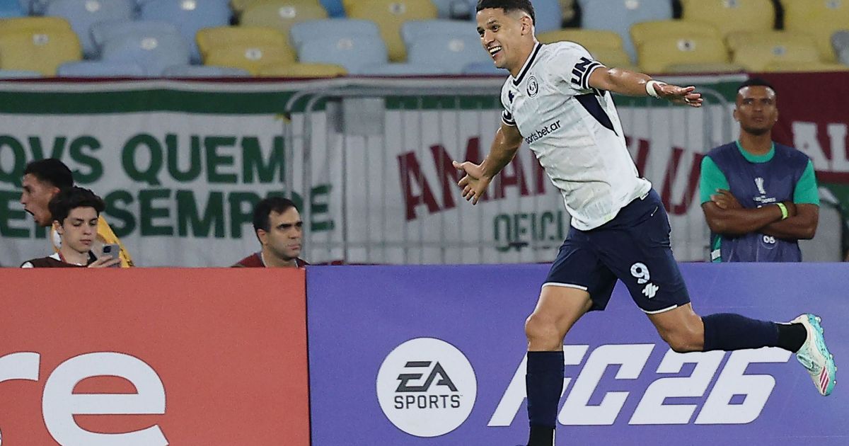 Conheça Alex Arce, atacante do Independiente Rivadavia especulado no Vasco