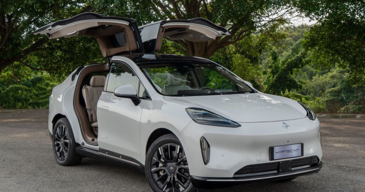 GAC Hyptec HT 2027 tem nova bateria e roda 431 km com carga completa