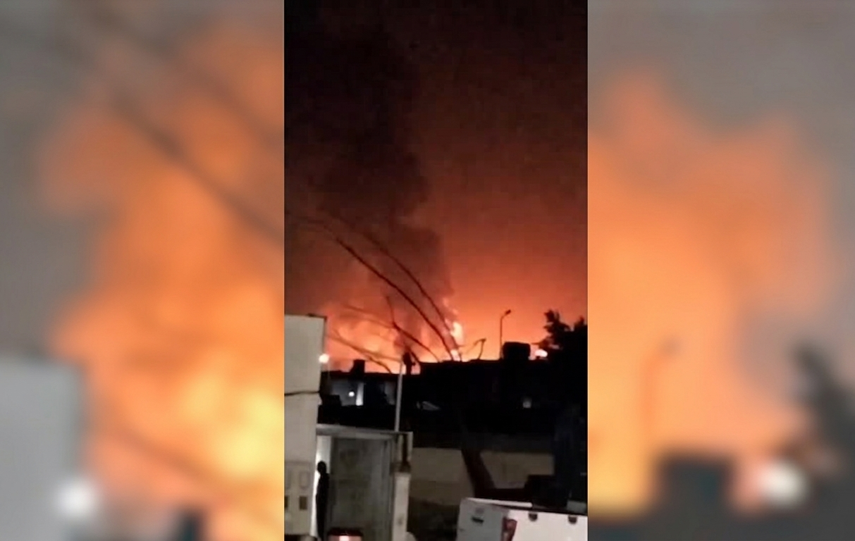 Fogo é registrado em Jubail, importante polo industrial da Arábia Saudita, após ataque.