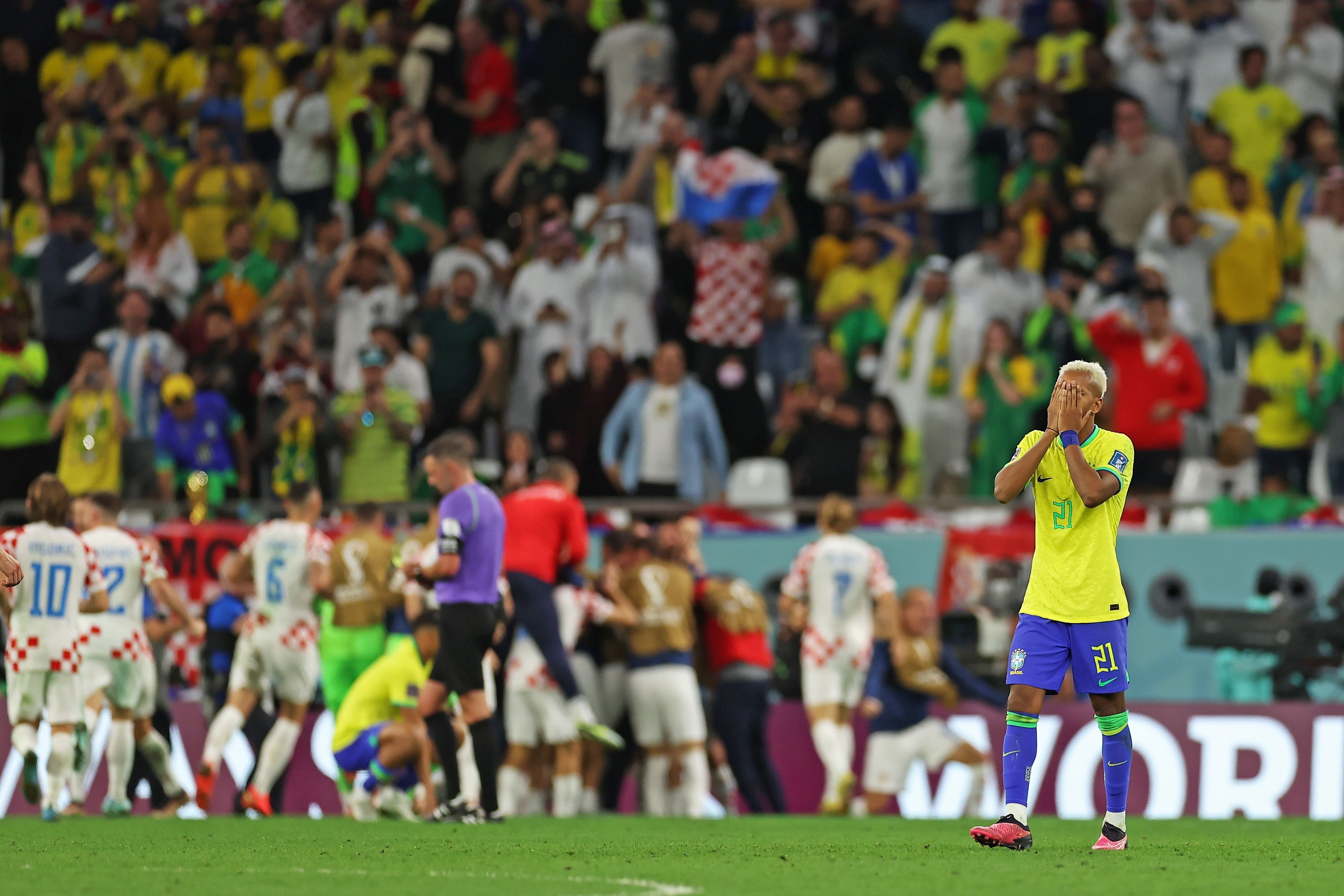 Rodrigo lamenta eliminação do Brasil na Copa do Mundo de 2022