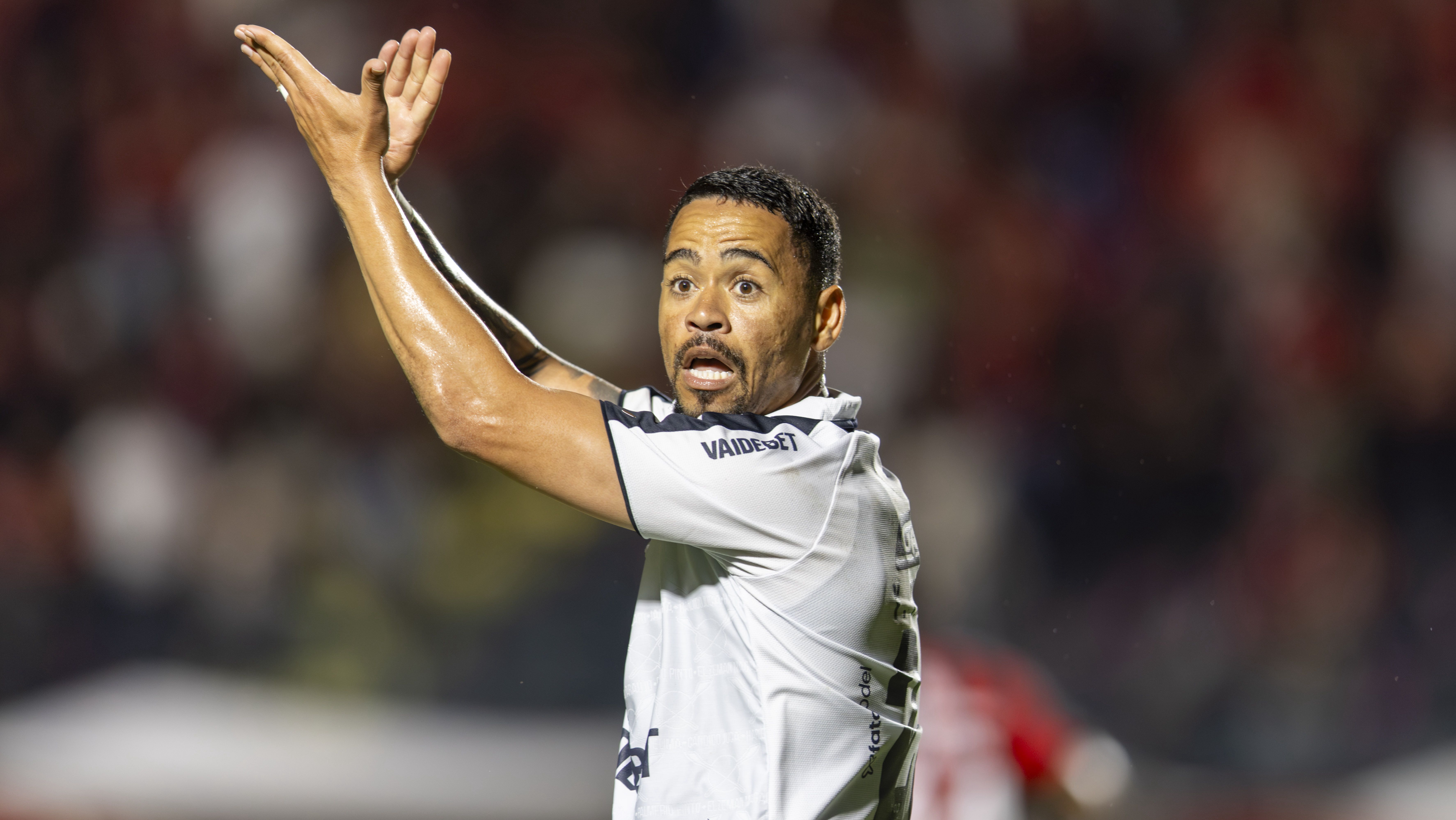 Vitoria v Remo-PA  - Brasileirao 2026