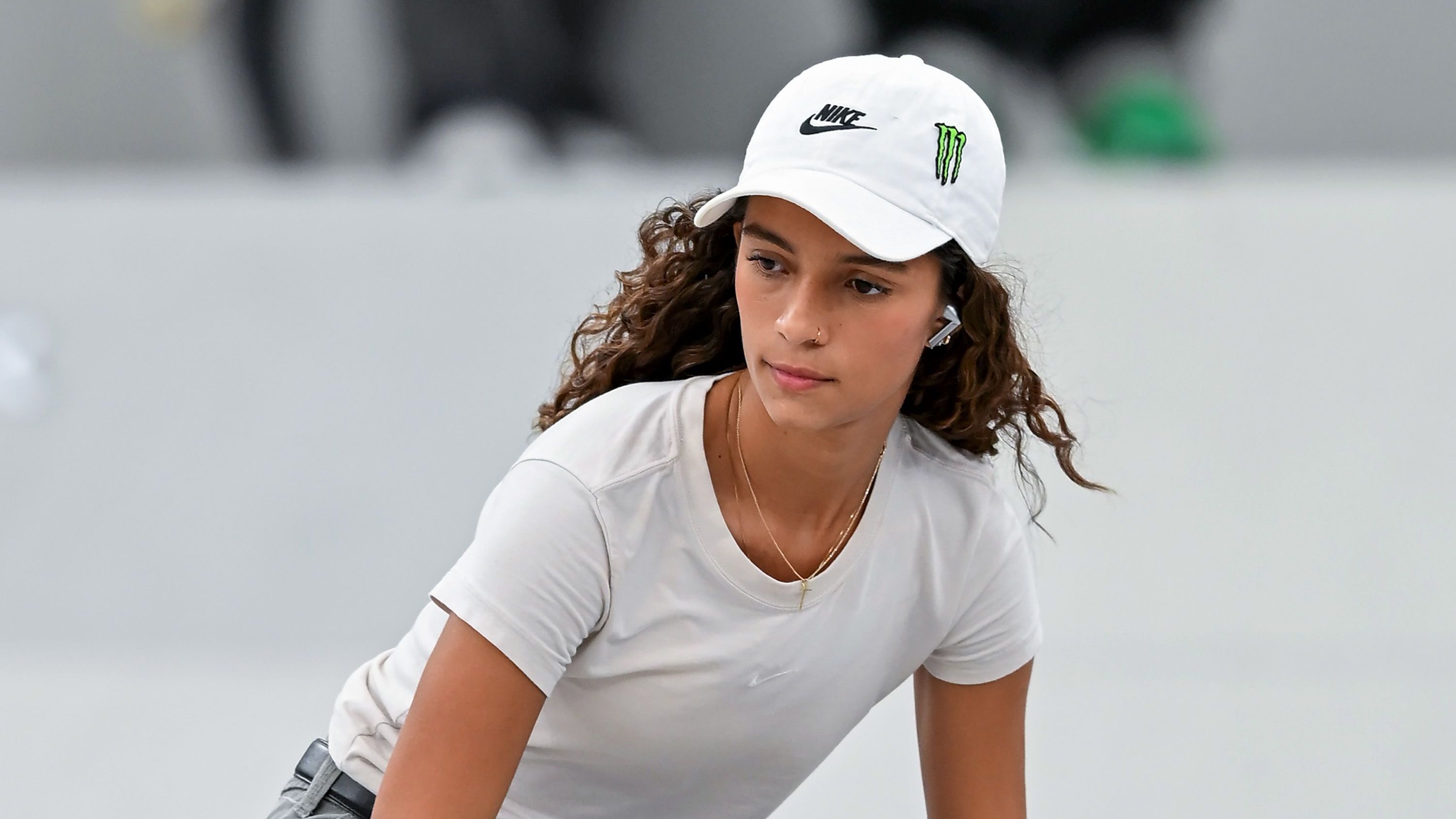 Skate: Rayssa Leal sofre lesão no pé e fica fora da etapa de Paris da SLS