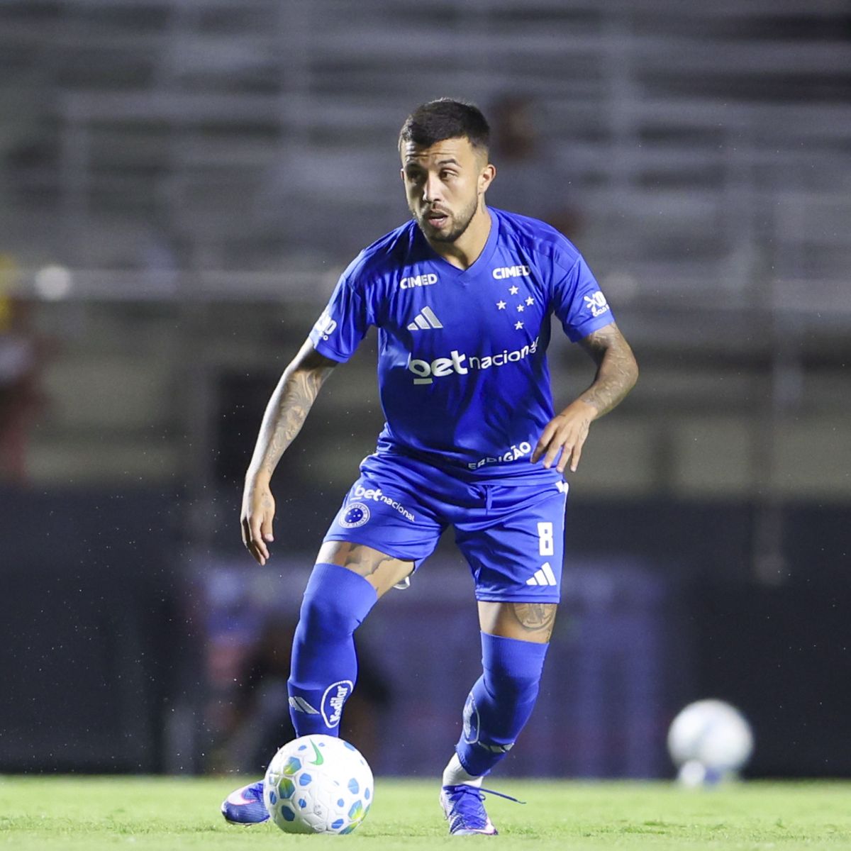 Matheus Henrique tem contusão pulmonar e vira desfalque no Cruzeiro