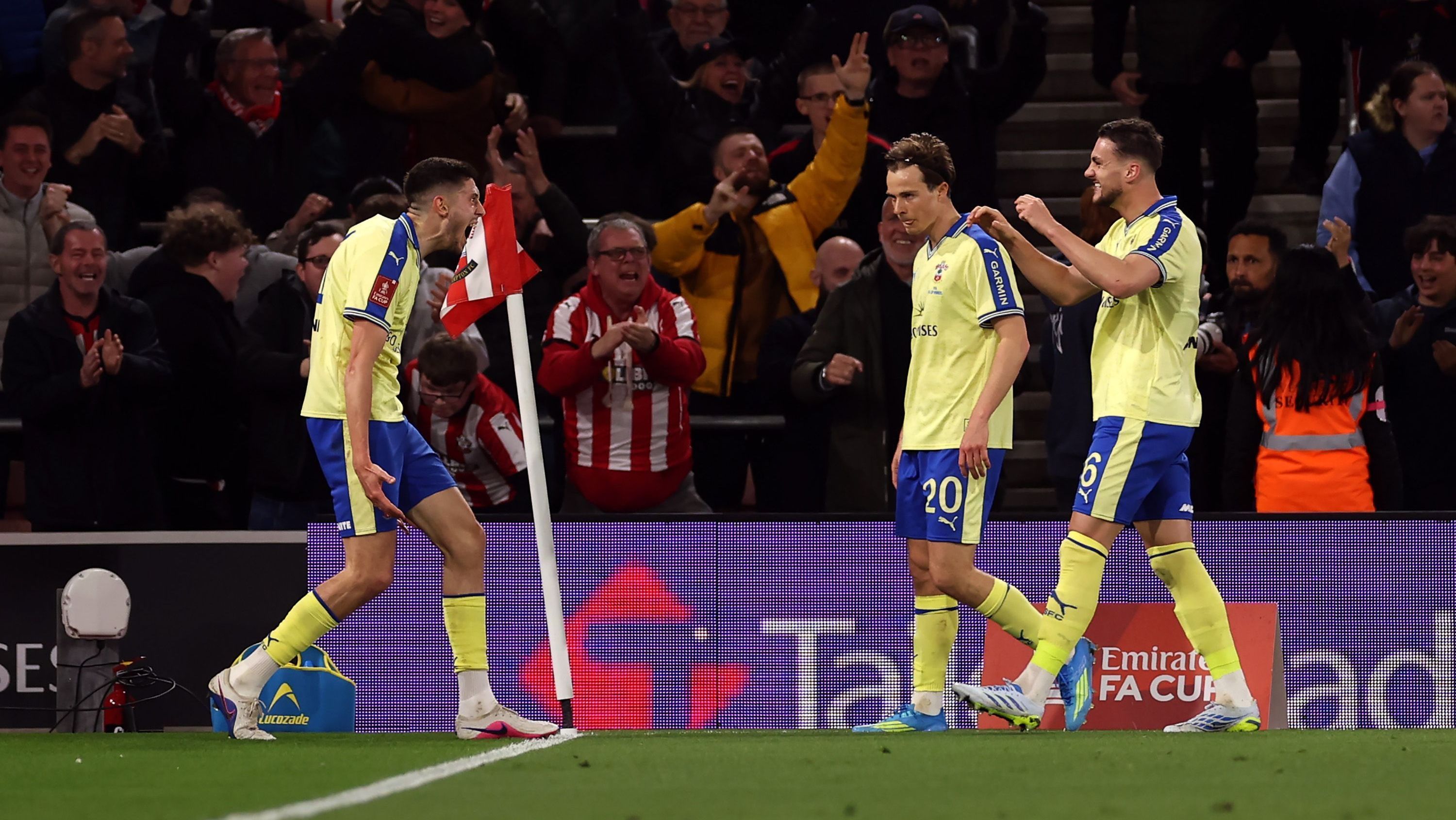 Southampton v Arsenal - Emirates FA Cup Quarter Final