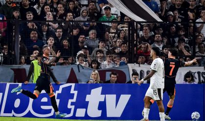 Kayke marca em Platense x Corinthians, pela Libertadores