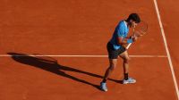 Alcaraz leva susto, mas vence argentino e avança às quartas de Monte Carlo