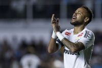 Neymar se pronuncia após empate contra o Recoleta: "Faz parte do futebol"