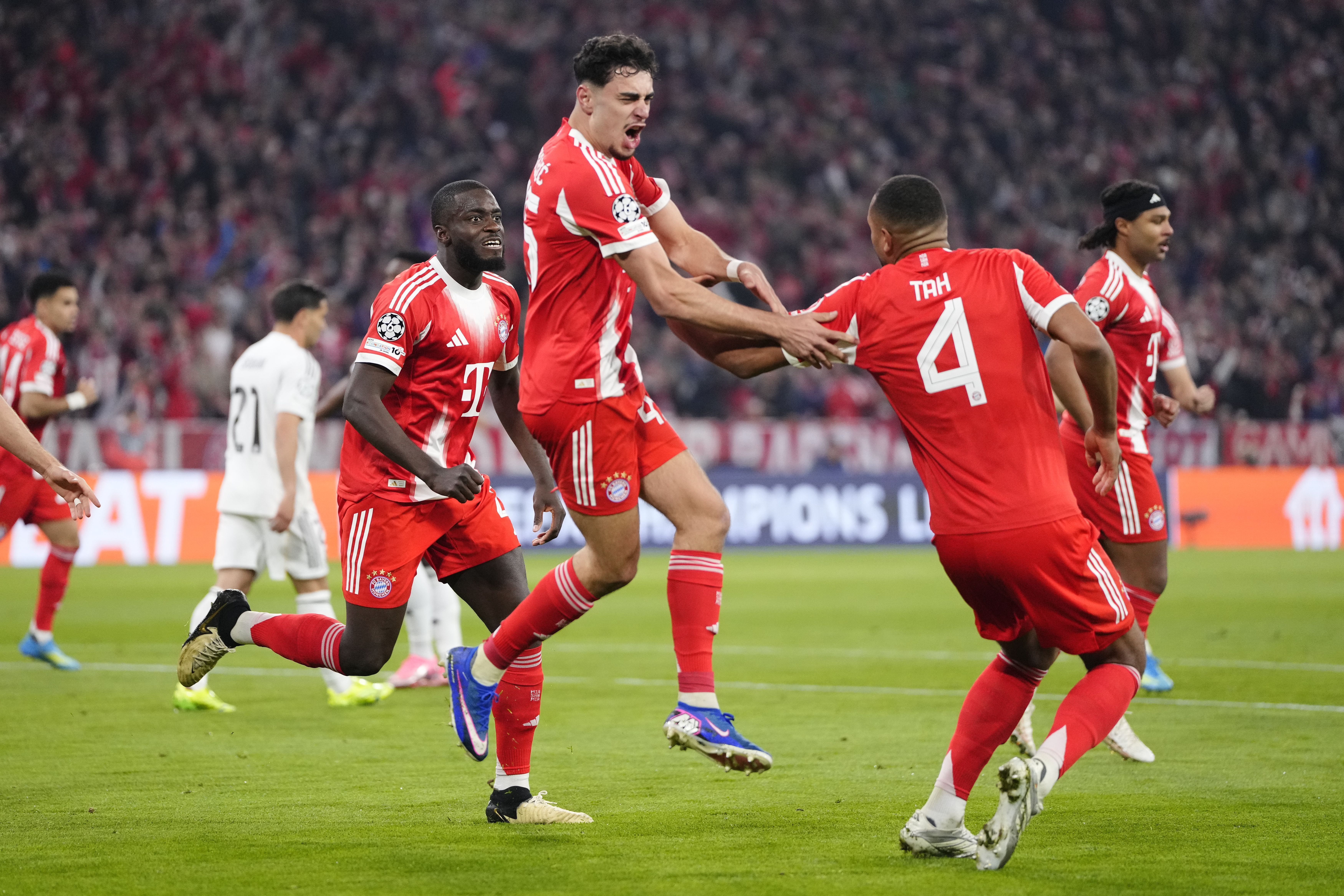 FC Bayern München v Real Madrid CF - UEFA Champions League 2025/26 Quarter-Final Second Leg