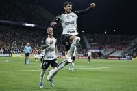 Gustavo Henrique brilha, e Corinthians vence o Santa Fe na Libertadores