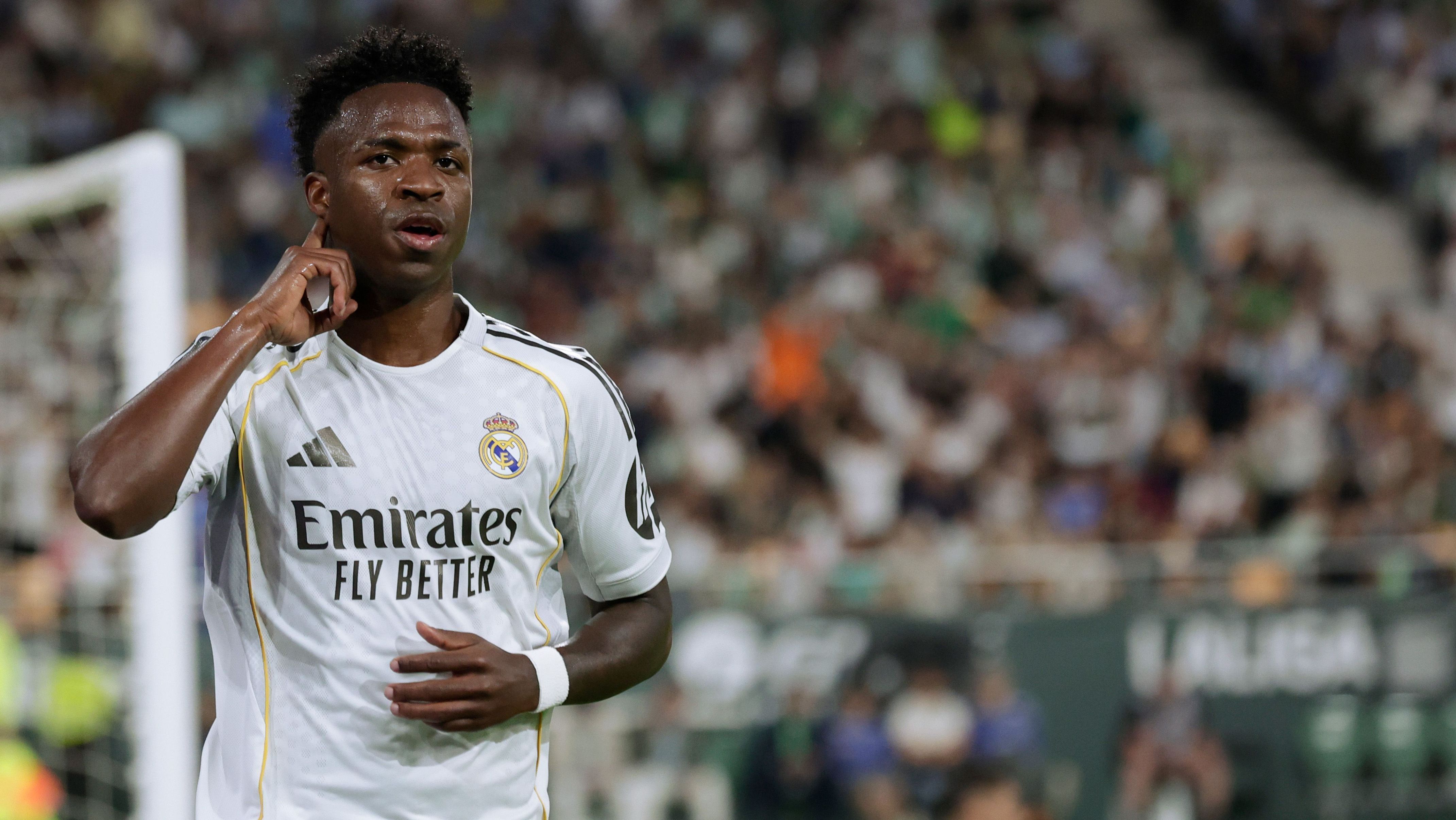 Vini Jr, atleta do Real Madrid, celebra gol contra o Betis