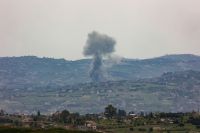 Ataques israelenses deixam oito mortos no sul do Líbano, dizem autoridades