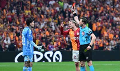 Galatasaray v Fenerbahce - Turkish Super Lig